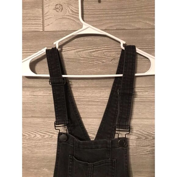 Black overalls dollhouse size 5 - Picture 4 of 8